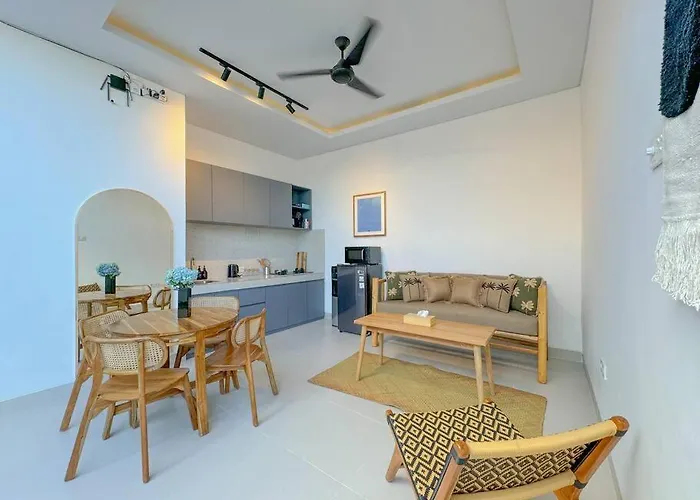 ヴィラ Stylish 2br With Private Pool & Fast Wifi In Center - Kuku *
