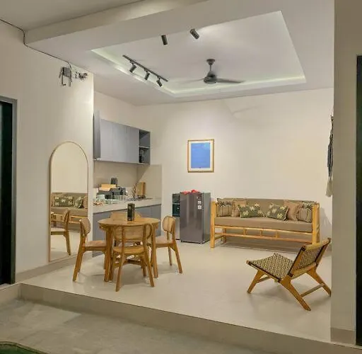 Stylish 2br With Private Pool & Fast Wifi In Center - Kuku